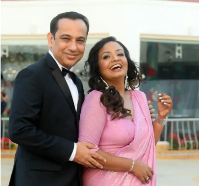 Parag Desai Photo her beautiful wife Seema Desai