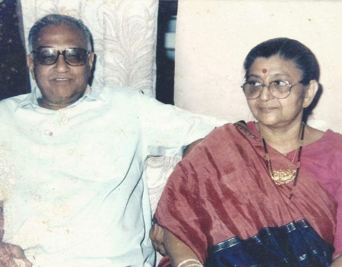 Parag Desai Father and Mother Photo