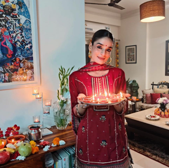 Rushali Rai Diwali Photo