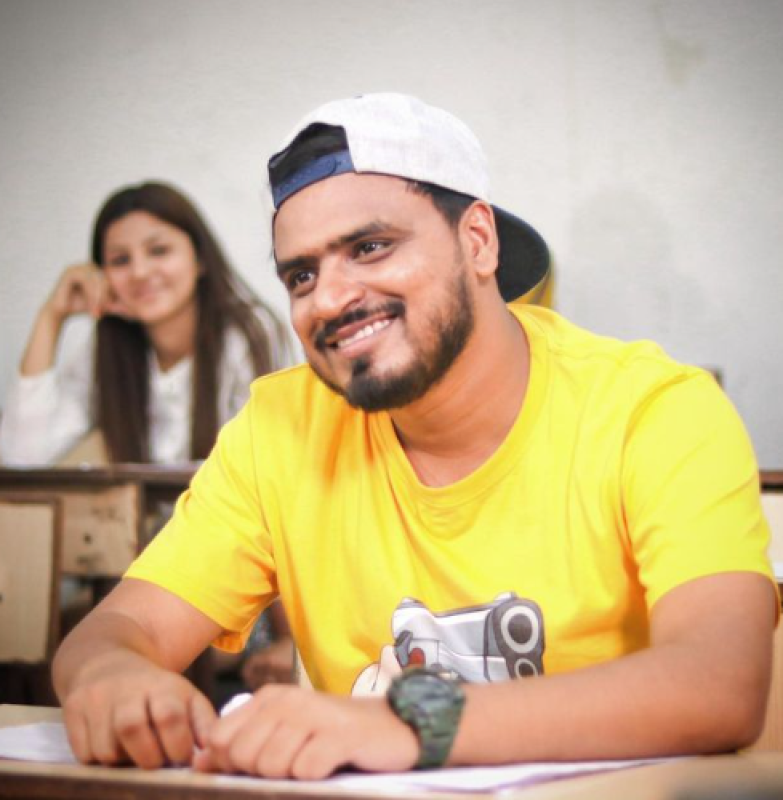 Amit Bhadana Net Worth 2023: Age, Girlfriend (GF), Family, Comedy ...